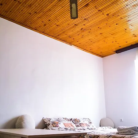 Ivaylova House Pensiune *